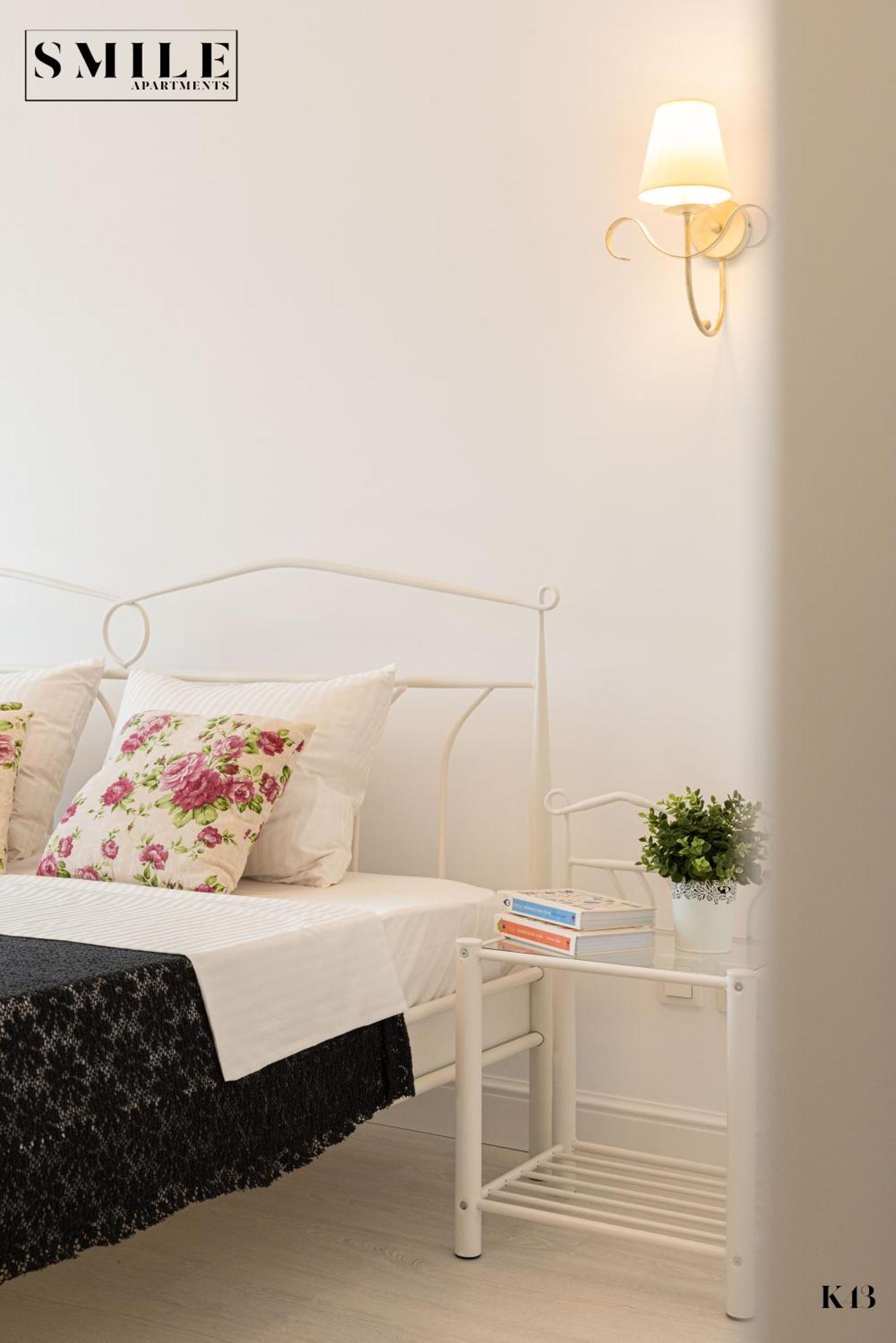Smile Apartments บูคาเรสต์ ภายนอก รูปภาพ